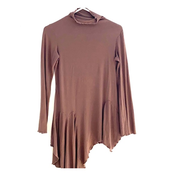 Dinh Ba Knit Dress - Picture 1 of 12